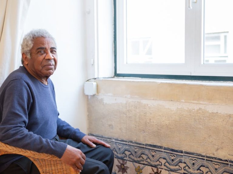How to Talk to a Loved One About Home Care